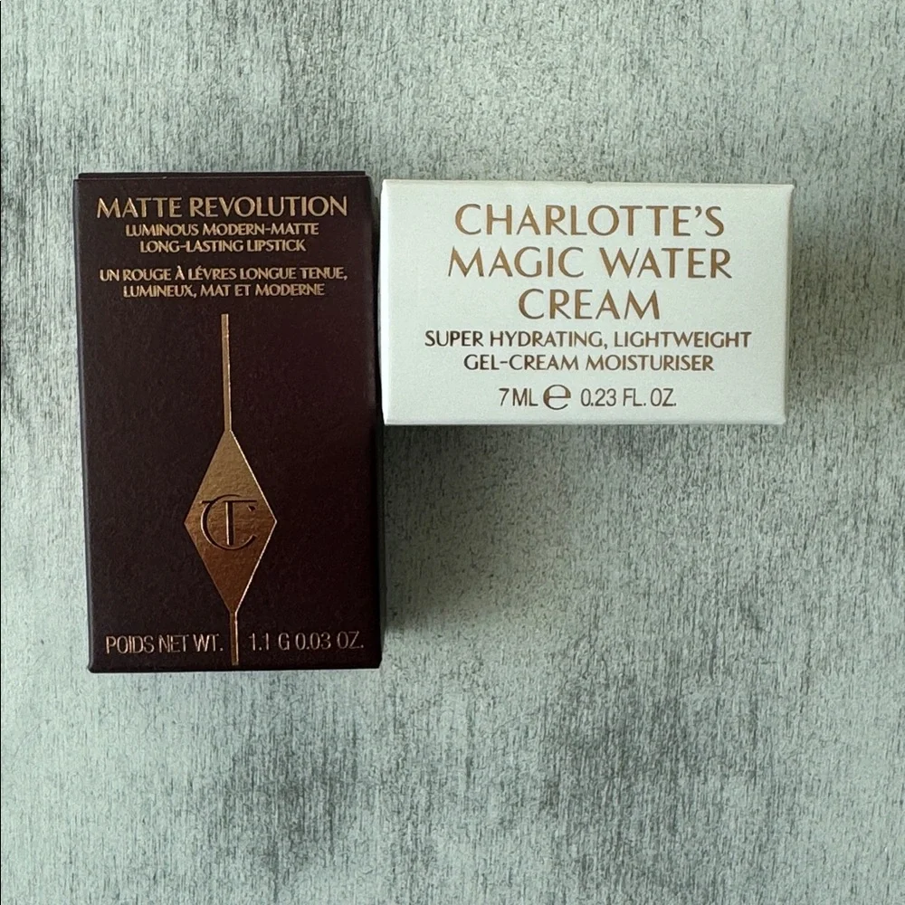 Charlotte Tilbury 2 travel Size Samples-Magic Moisturizer Gel & Lipstick Pillow